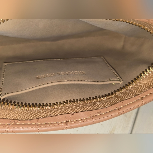 Michael Kors Fanny Pack Quilted Studded Waist Belt Bag - Tan/ Gold (Size L/XL) - Picture 6 of 11